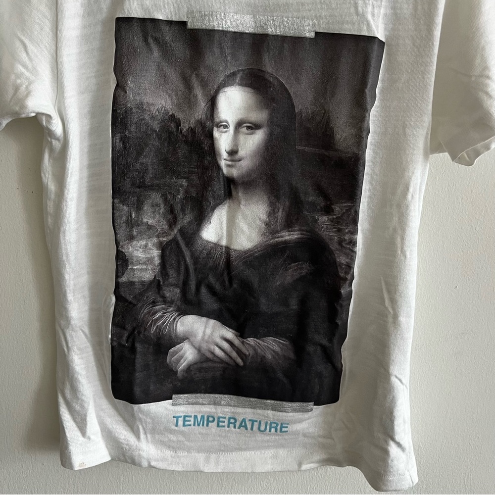 OFF-WHITE Mona Lisa Temperature T-shirt men’s size XXS small rip on top in back - Picture 3 of 10